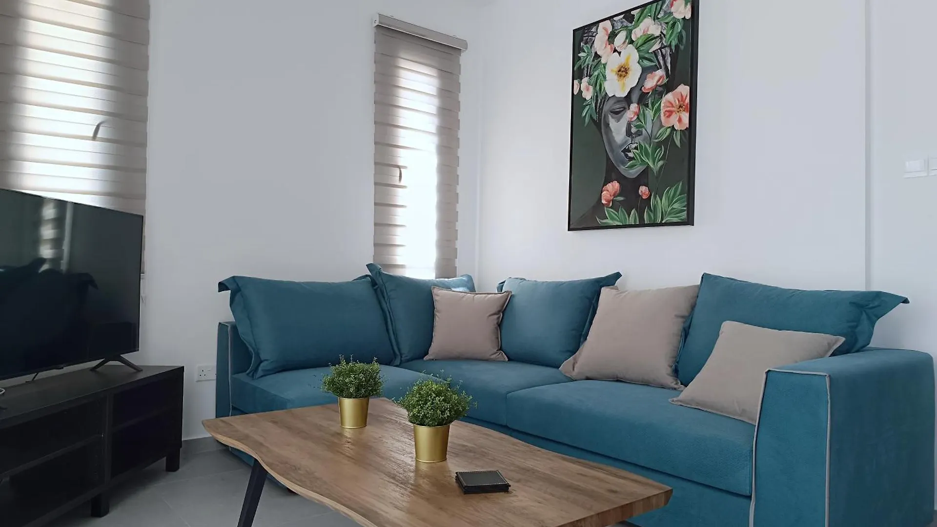 Larvella Estia Luxury Suites Λάρνακα